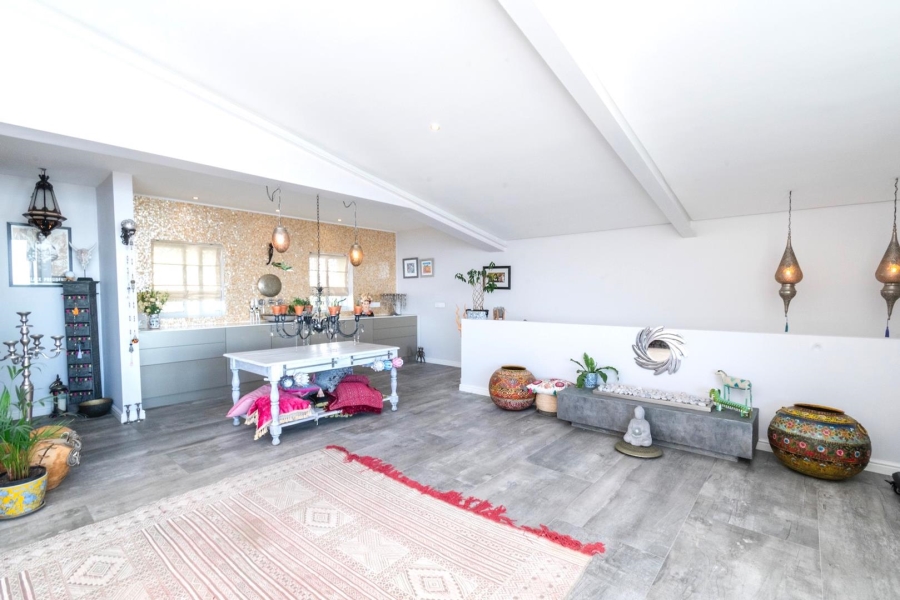 3 Bedroom Property for Sale in Fresnaye Western Cape